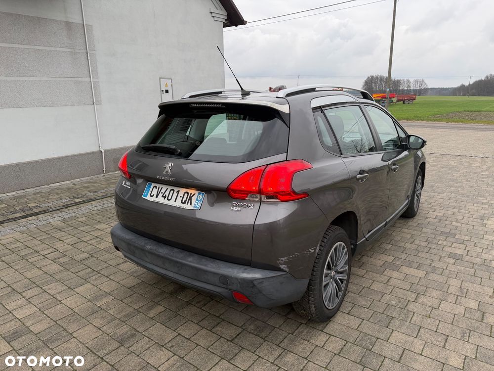 Peugeot 2008 - 3
