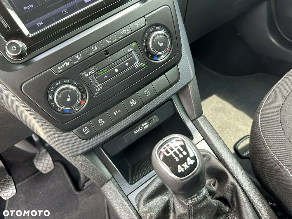 Skoda Yeti 2.0 TDI SCR 4x4 Ambition - 27