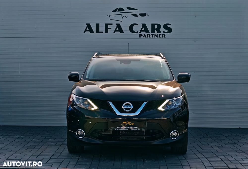 Nissan Qashqai 1.6 DCI Xtronic TEKNA - 2