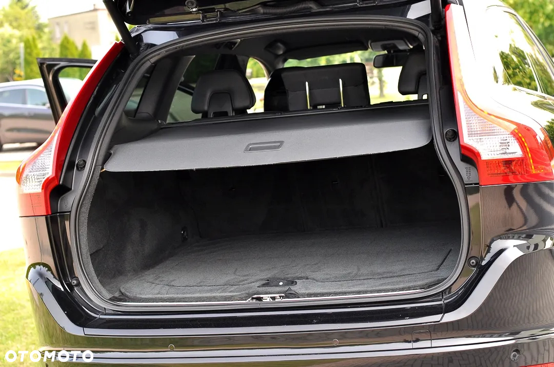 Volvo XC 60 D4 Drive-E Summum - 16