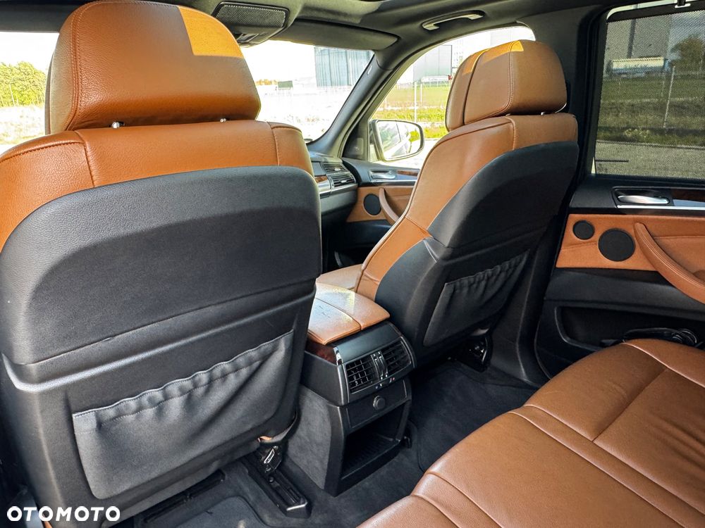 BMW X5 3.0sd xDrive - 23