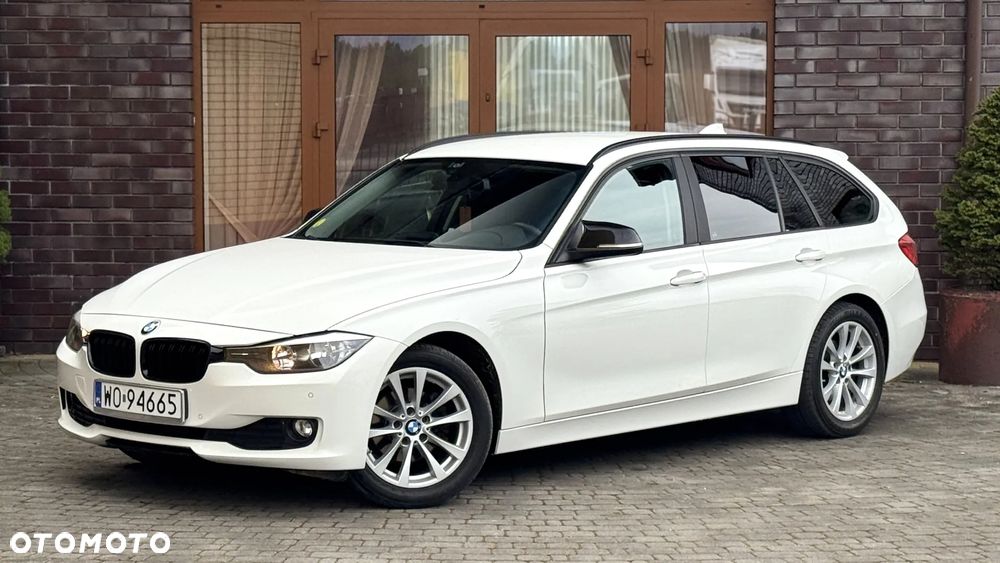 BMW Seria 3 316d Luxury Line EU6 - 14