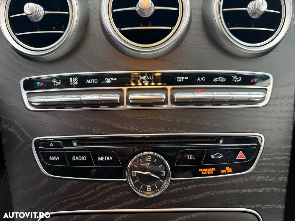 Mercedes-Benz C 400 4Matic T 7G-TRONIC AMG Line - 17