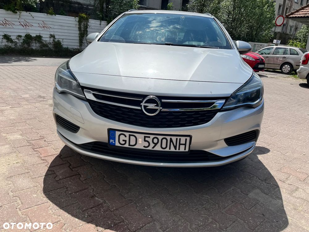 Opel Astra 1.6 CDTI Enjoy S&S - 2