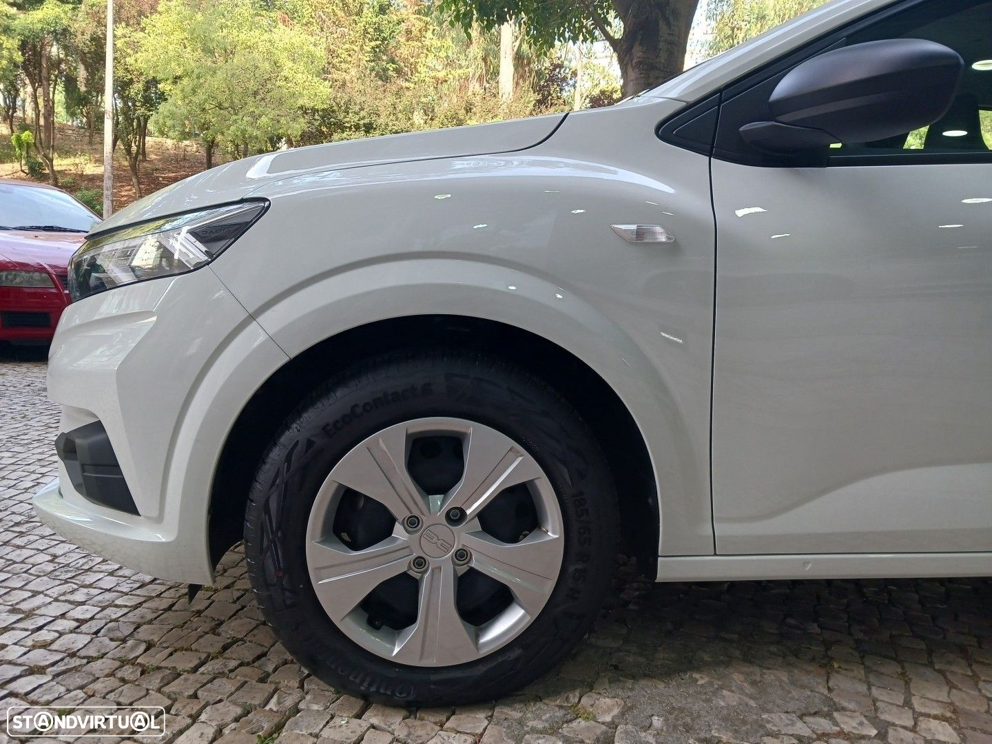 Dacia Sandero 1.0 SCe Essential - 9