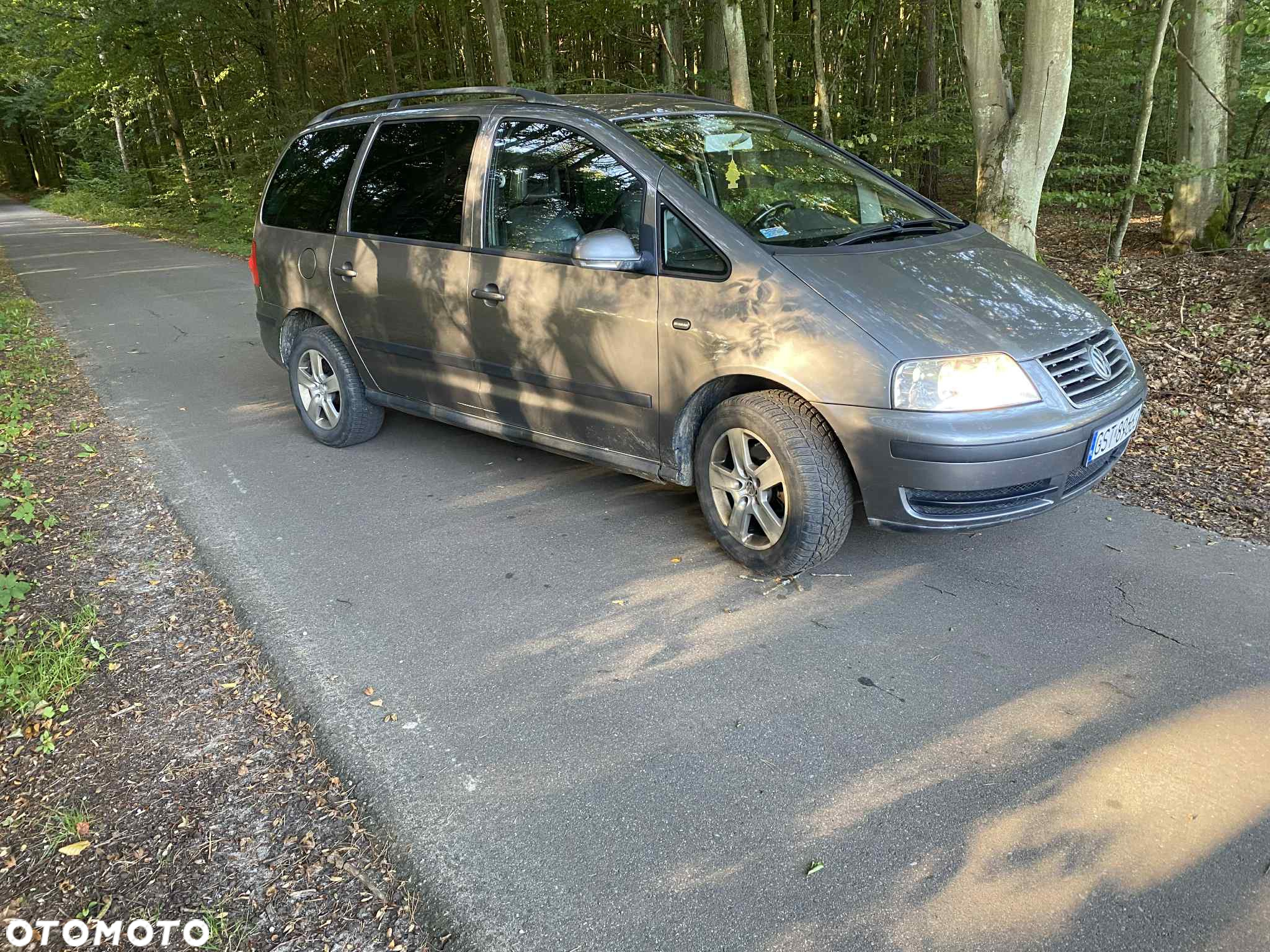 Volkswagen Sharan 1.9 TDI Basis - 3