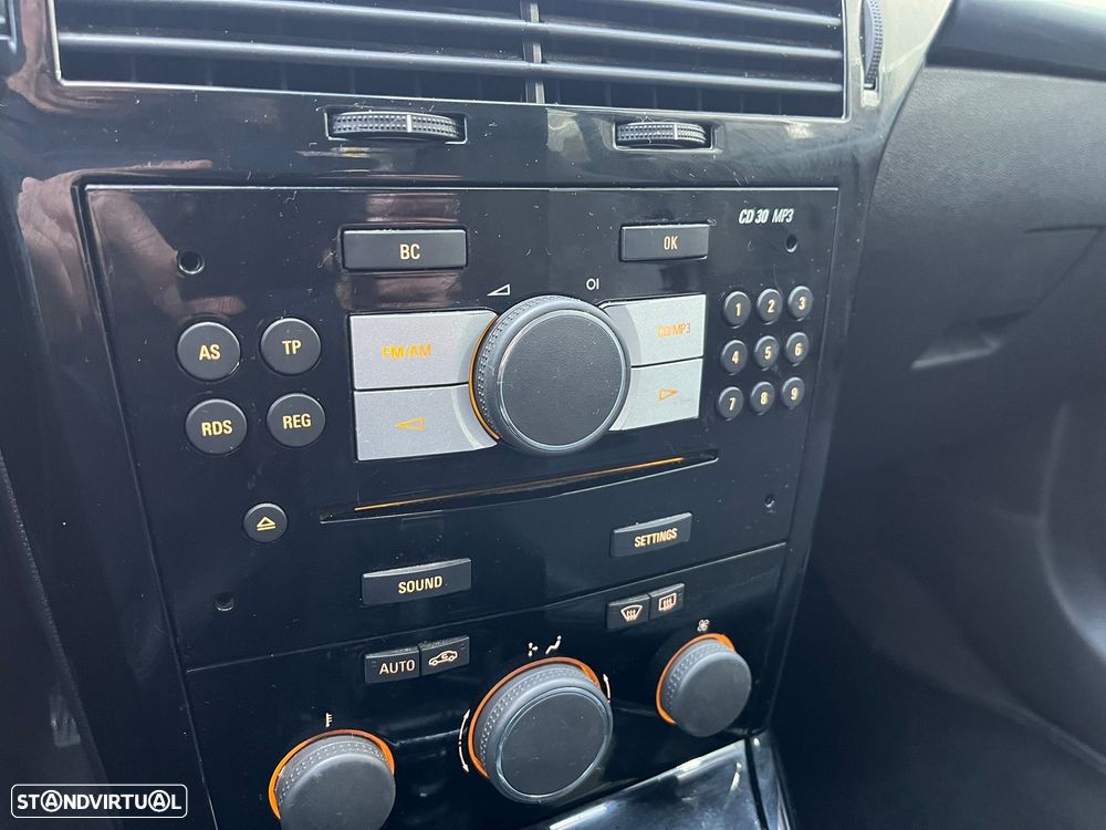 Opel Astra 1.7 CDTI Cosmo - 16