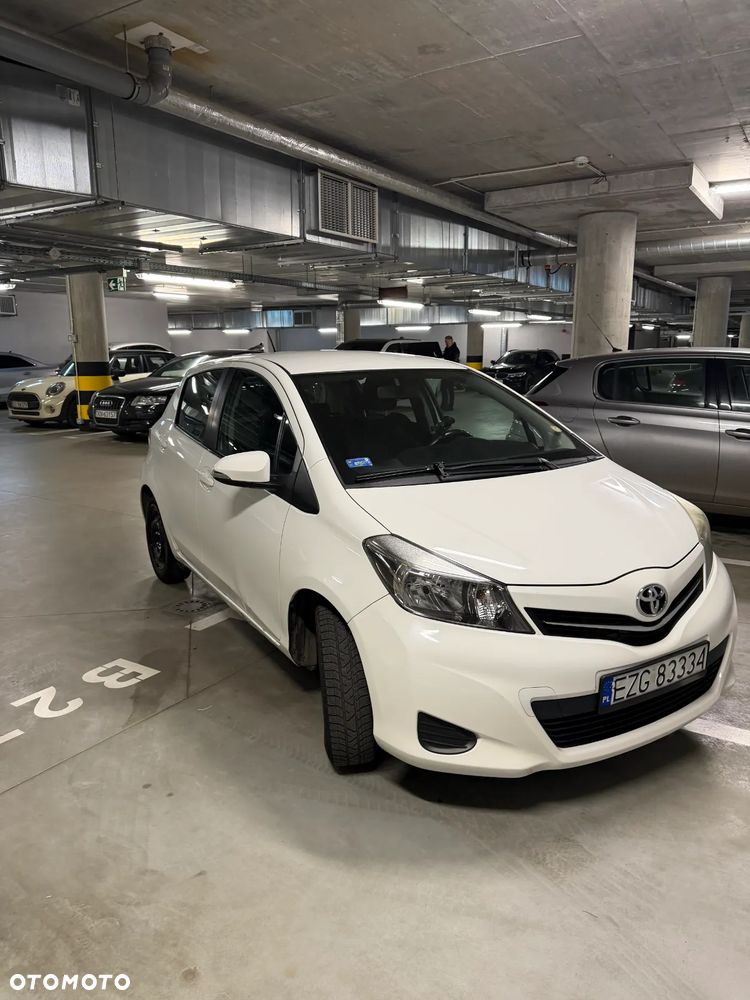 Toyota Yaris - 2