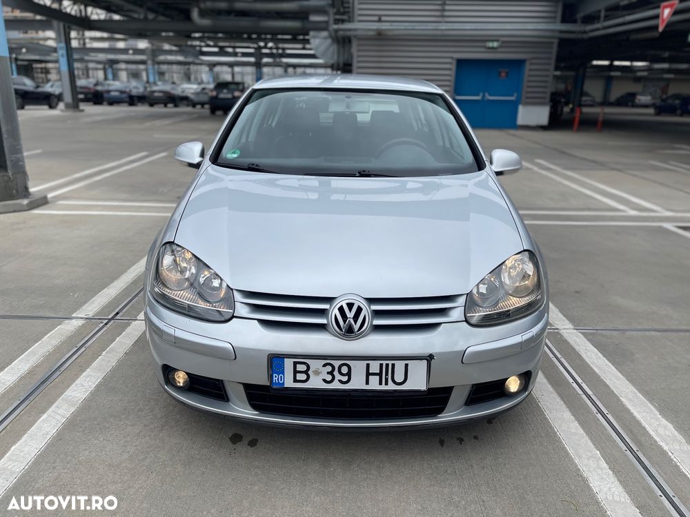 Volkswagen Golf 2.0 TDI Sportline - 2