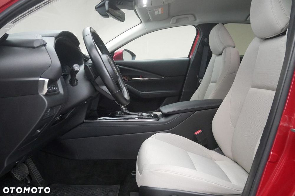 Mazda CX-30 - 12