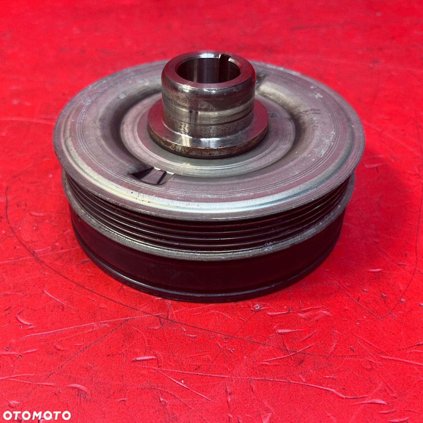 Koło pasowe Opel Astra Adam 1.0 T B10XFL B10XFT LE1 55577791 - 2