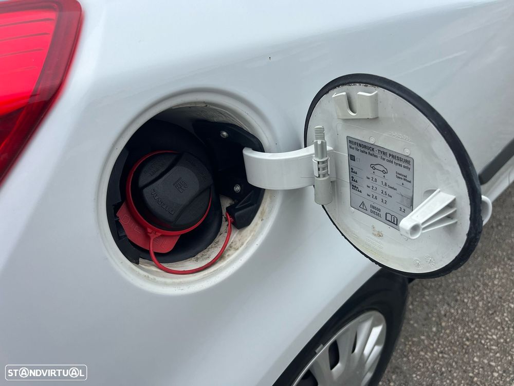 Opel CORSA VAN - EXCELENTE ESTADO - 9