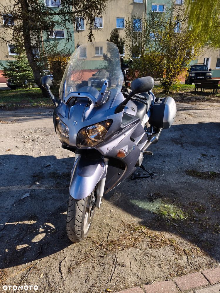 Yamaha FJR - 9