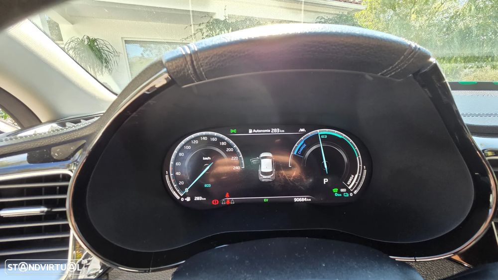 Kia XCeed - 12