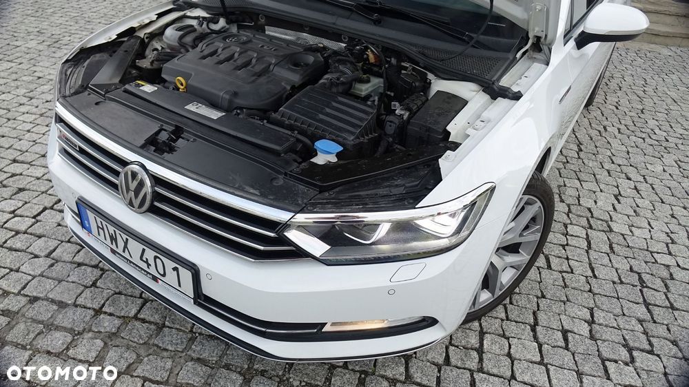 Volkswagen Passat - 18