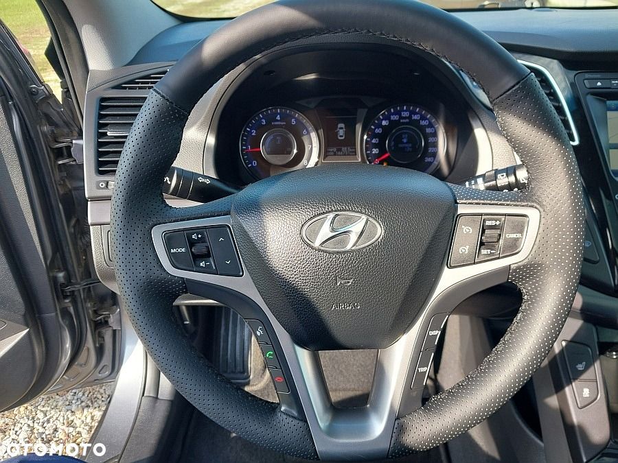 Hyundai i40 2.0 Premium - 28