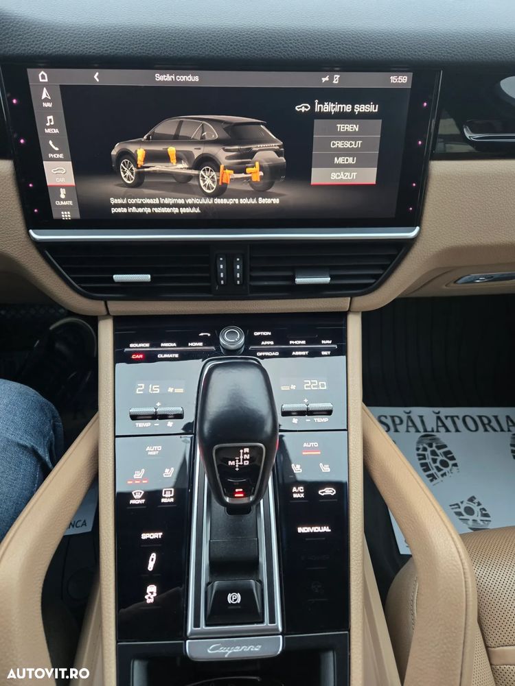 Porsche Cayenne Tiptronic S - 8