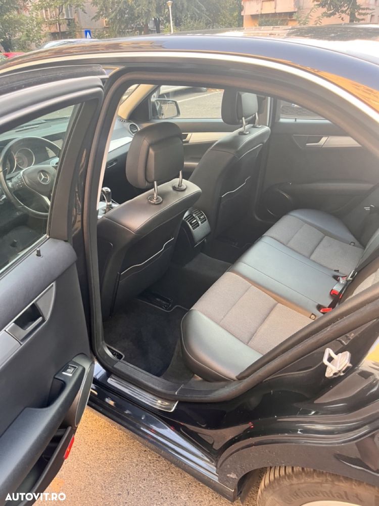 Mercedes-Benz C 180 CDI DPF (BlueEFFICIENCY) Avantgarde - 8
