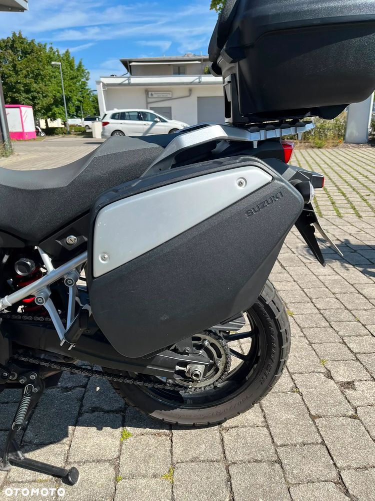 Suzuki V-STROM - 5