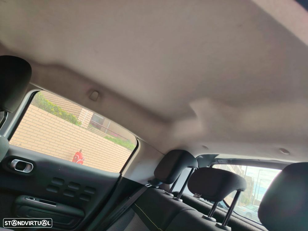 Citroën C3 Pure Tech S&S Live - 10