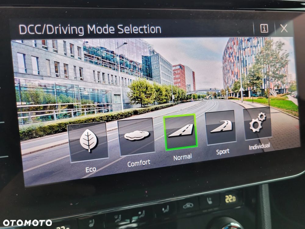 Skoda Superb 2.0 TDI 4x4 L&K DSG - 36