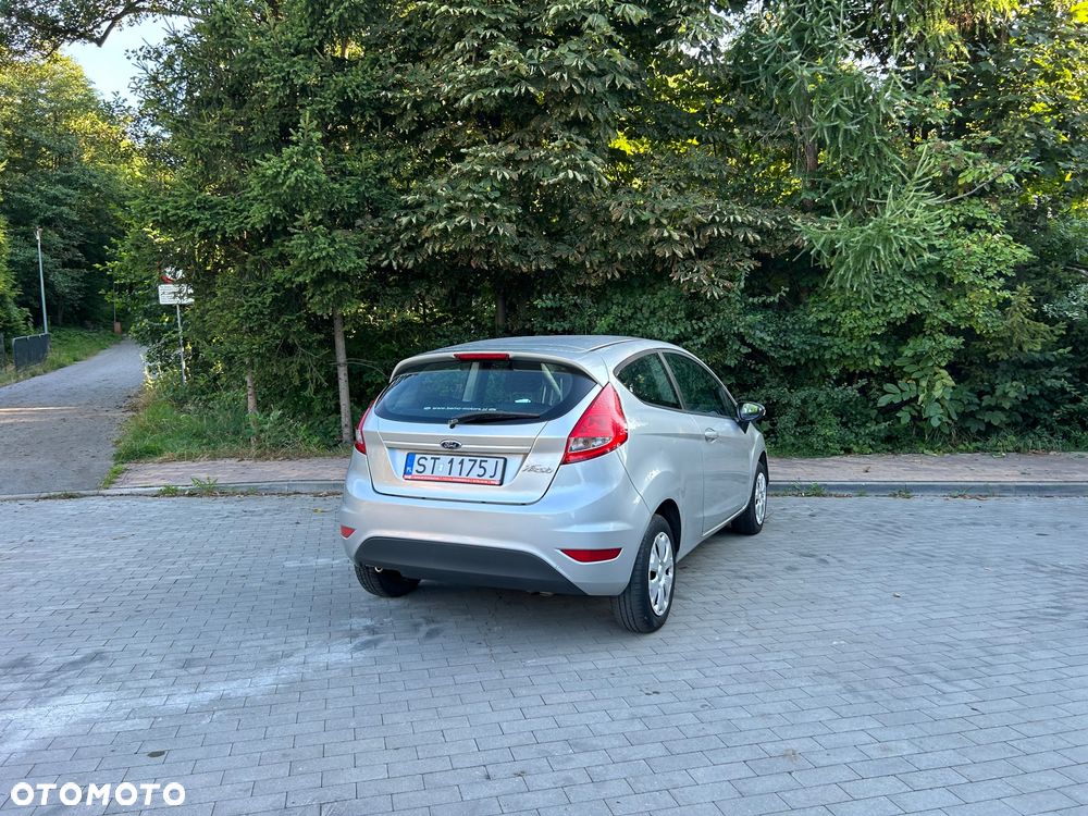Ford Fiesta 1.25 Gold X EU5 - 28