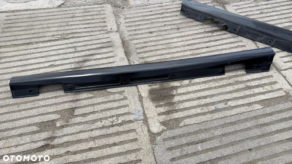 MERCEDES B KLASA W246 LISTWA PROGOWA LEWA A2466900240 - 1