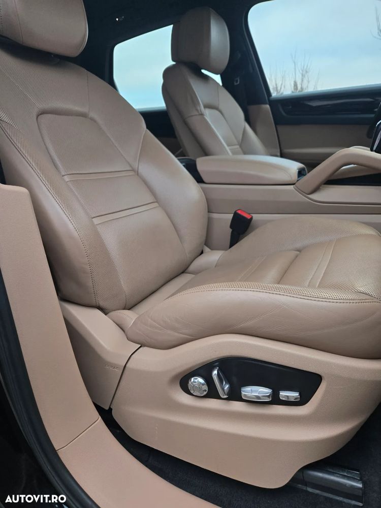 Porsche Cayenne Tiptronic S - 19