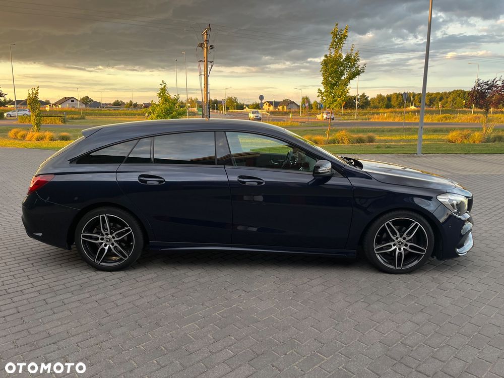 Mercedes-Benz CLA 180 7G-DCT AMG Line - 9