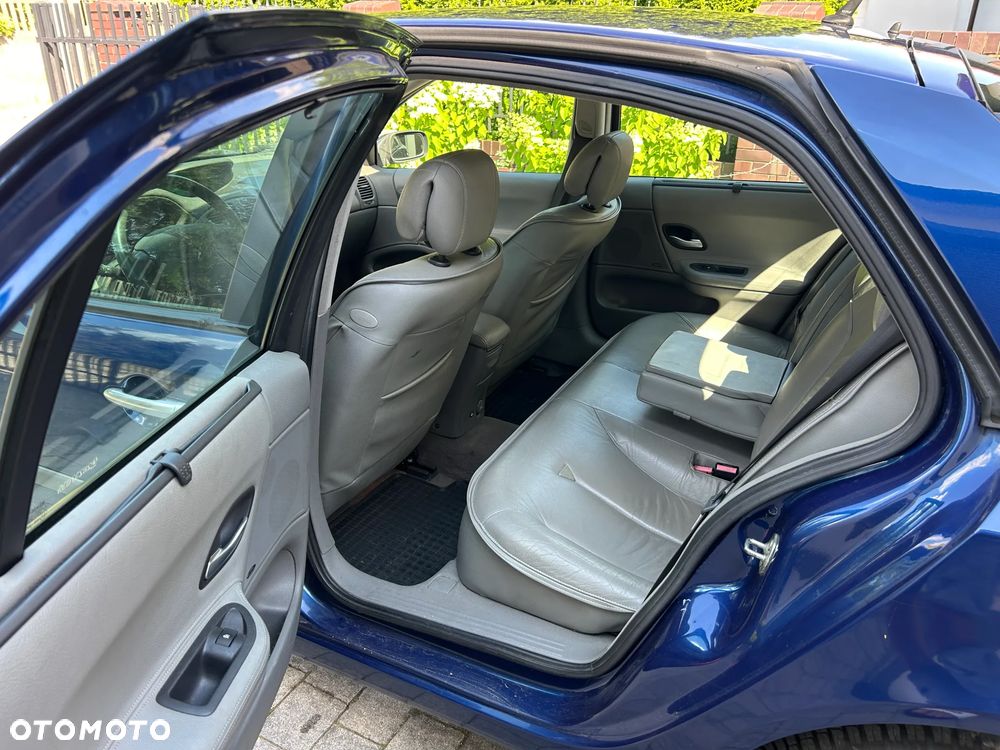 Renault Laguna - 7