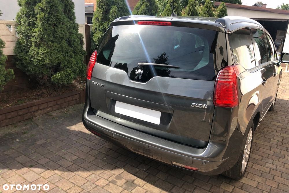 Peugeot 5008 1.6 HDi Premium - 2