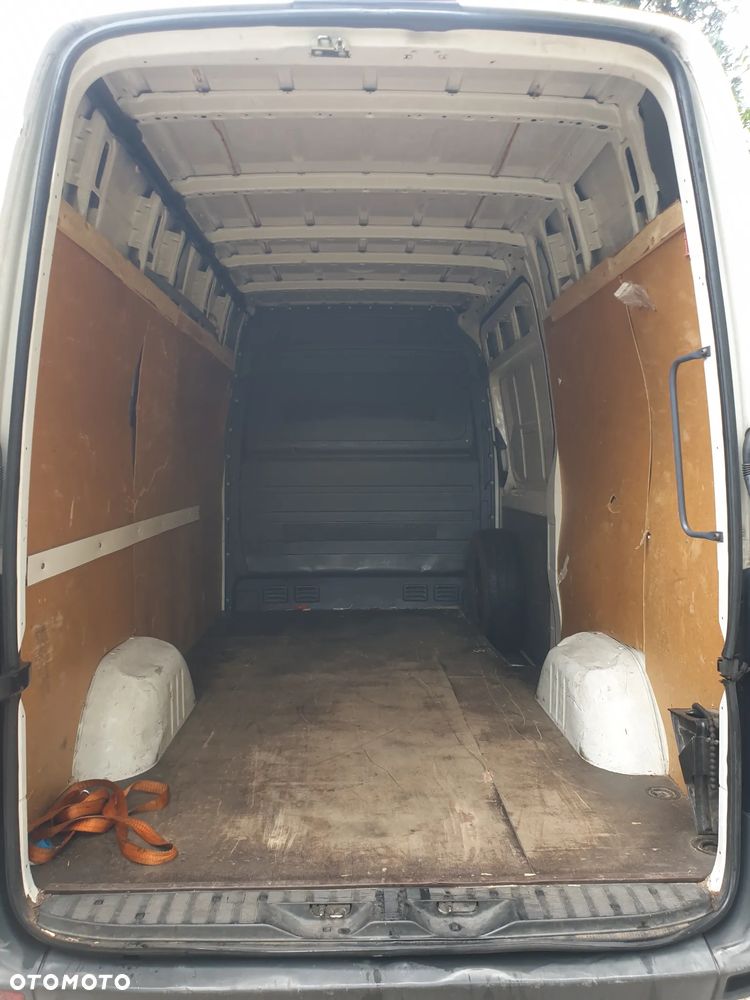 Volkswagen Crafter - 9