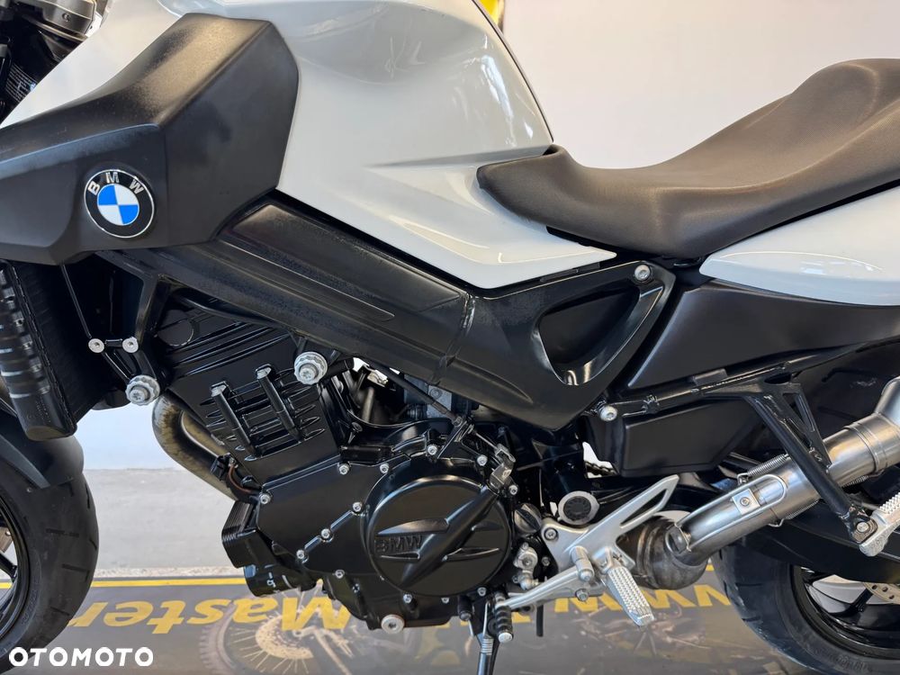 BMW F - 23