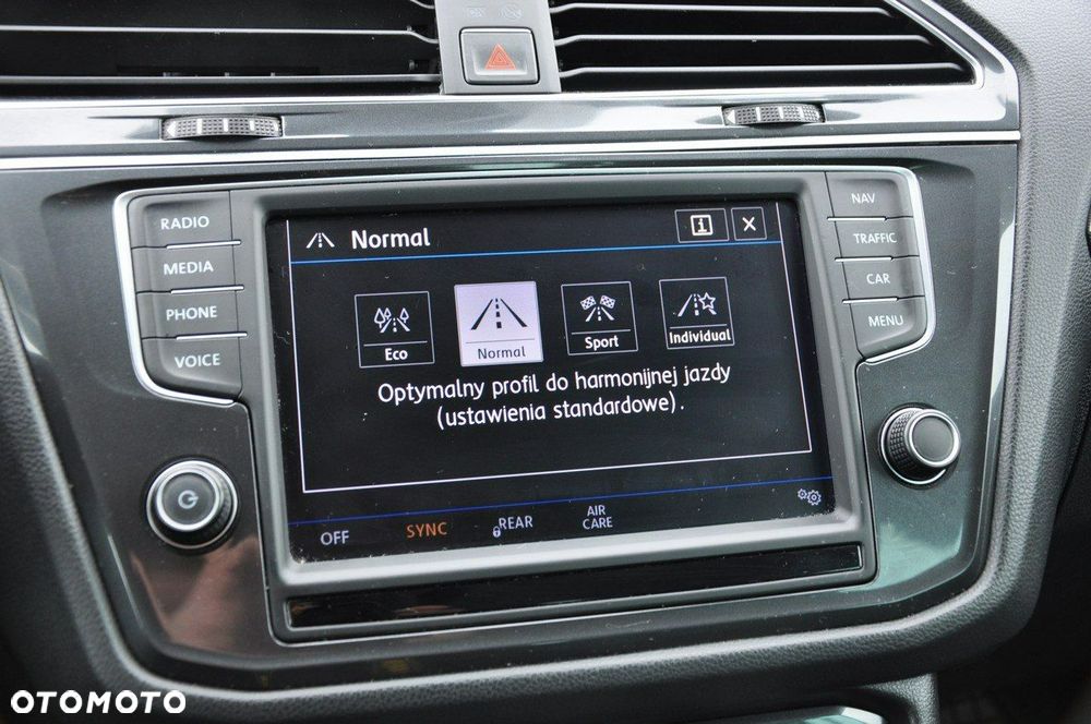 Volkswagen Tiguan 2.0 TSI BMT 4Mot Highline DSG - 22