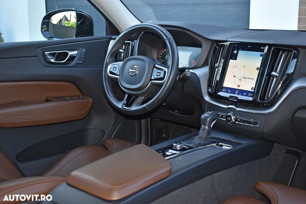 Volvo XC 60 D5 AWD Geartronic Inscription - 13