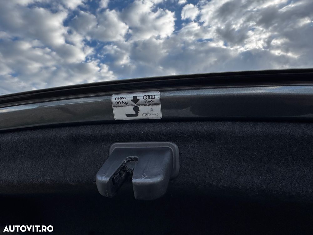 Audi A4 2.0 TDI DPF quattro S tronic S line Sportpaket - 8