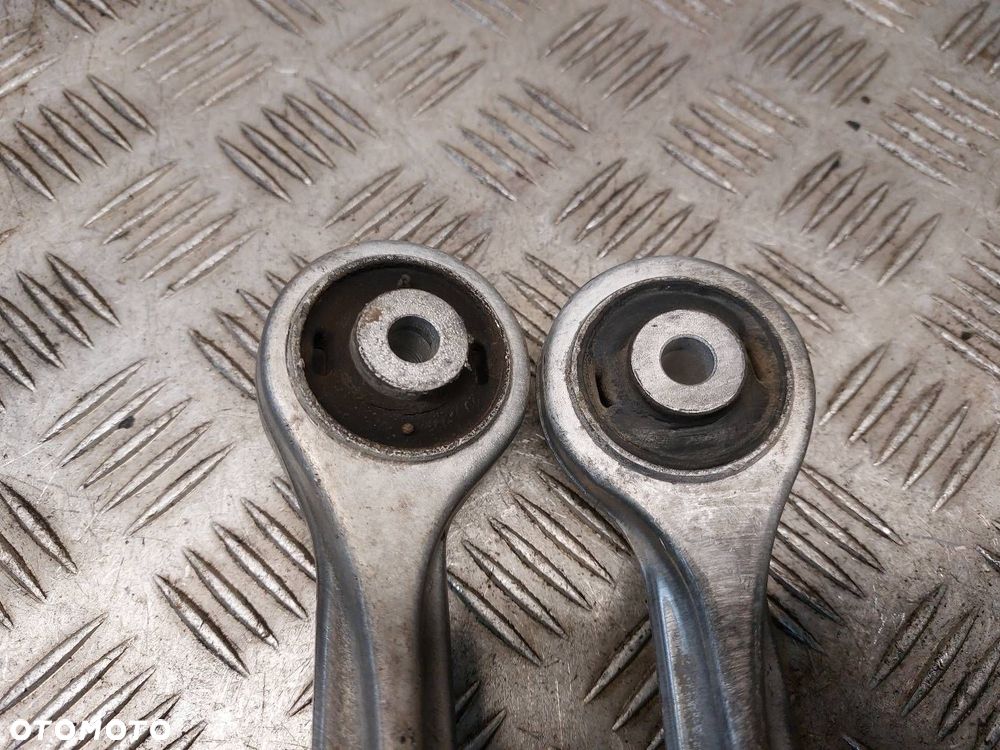 KOMPLET WAHACZY PRZÓD AUDI A4 B6 - 8