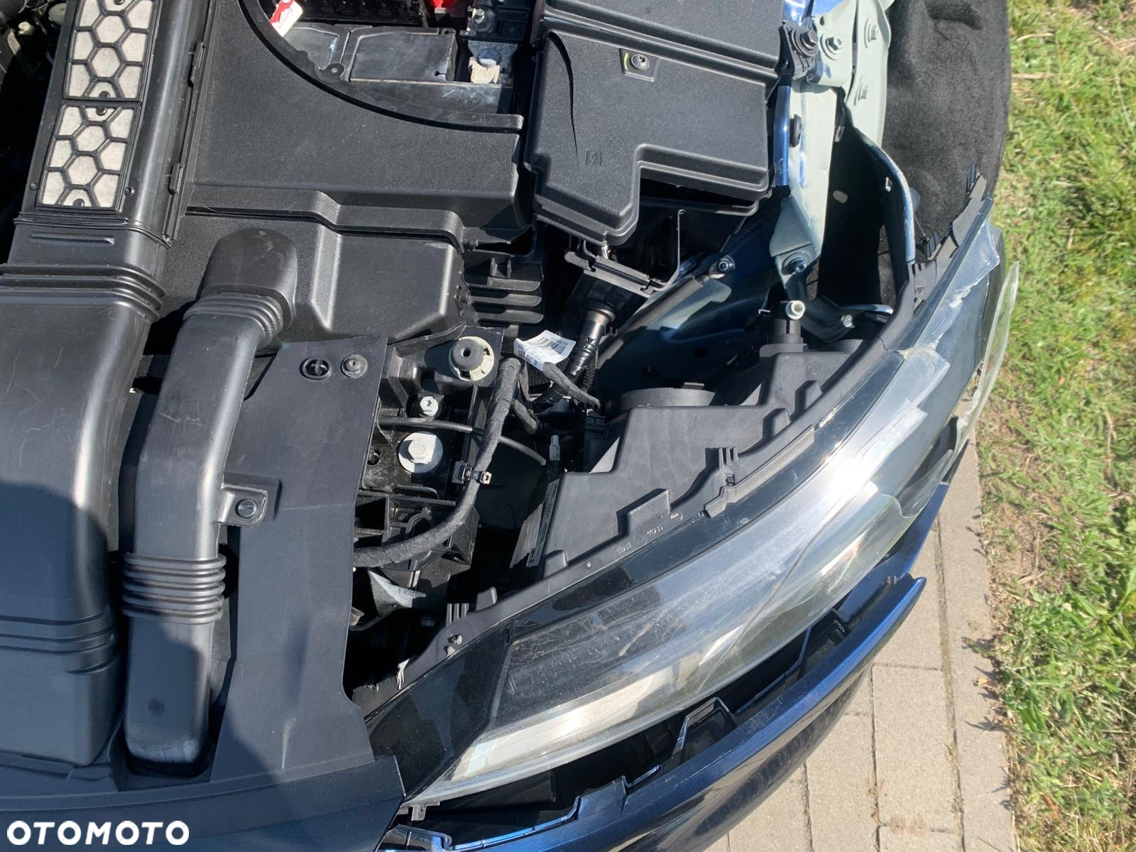Renault Megane 1.5 dCi Energy Bose EU6 - 16