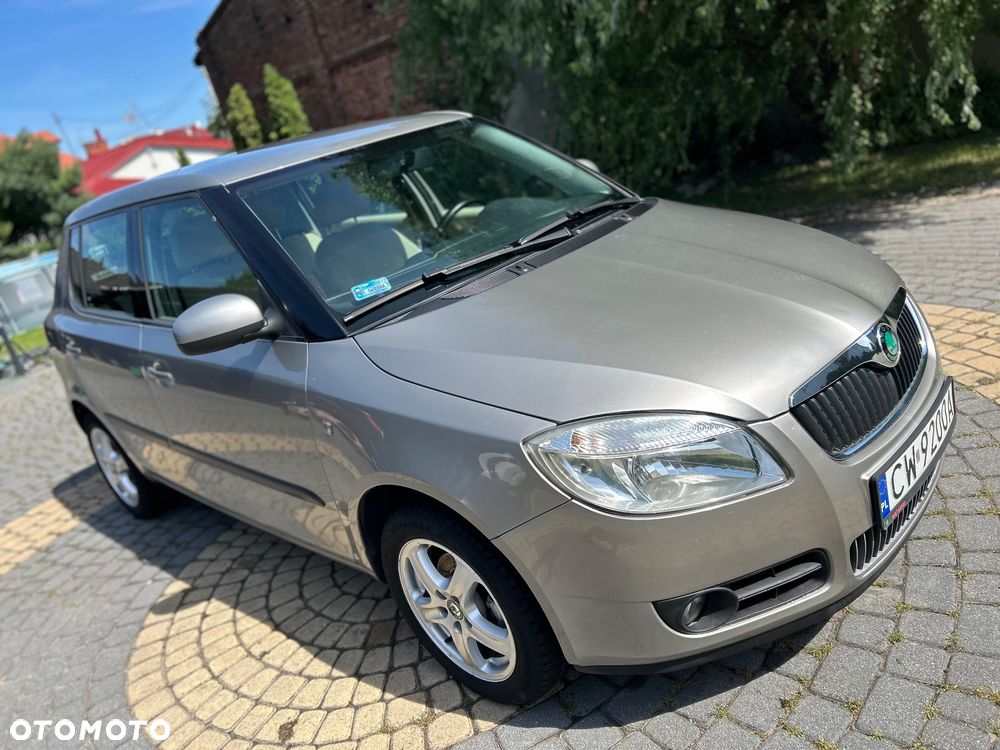 Skoda Fabia 1.2 HTP Elegance - 2