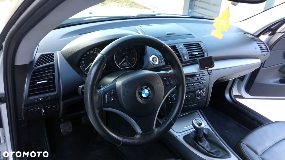 BMW Seria 1 116d - 20
