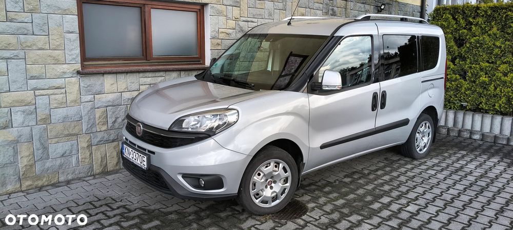 Fiat Doblo 1.4 T-Jet 16V Easy - 2