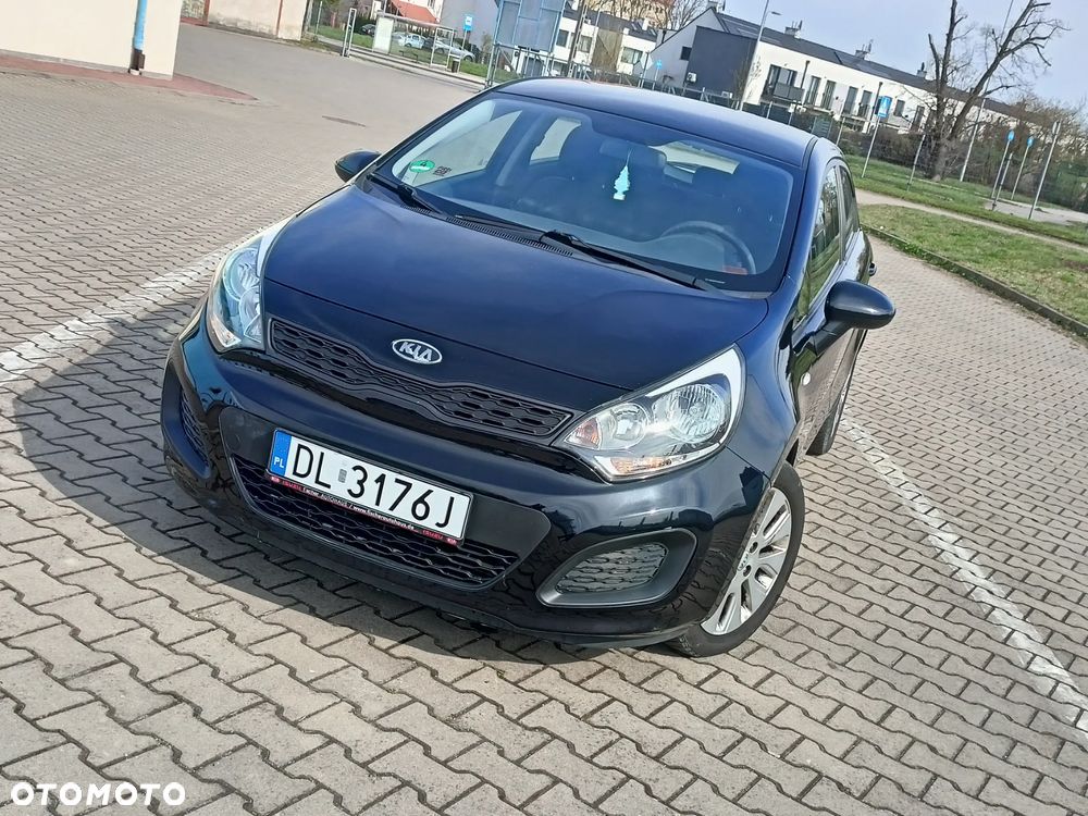 Kia Rio 1.2 Attract - 4