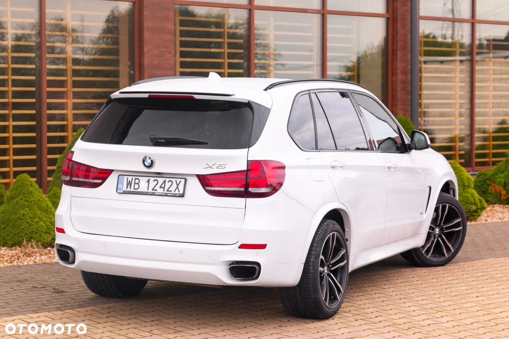 BMW X5 xDrive25d - 11