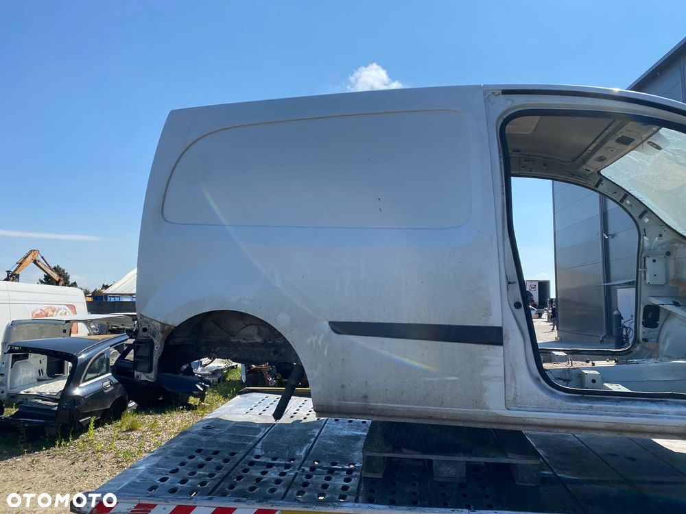 BŁOTNIK TYŁ PRAWY RENAULT KANGOO II BLASZAK BOK ĆWIARTKA