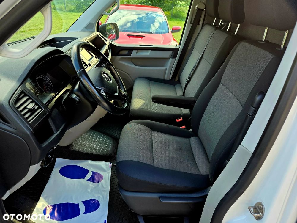 Volkswagen Transporter - 15