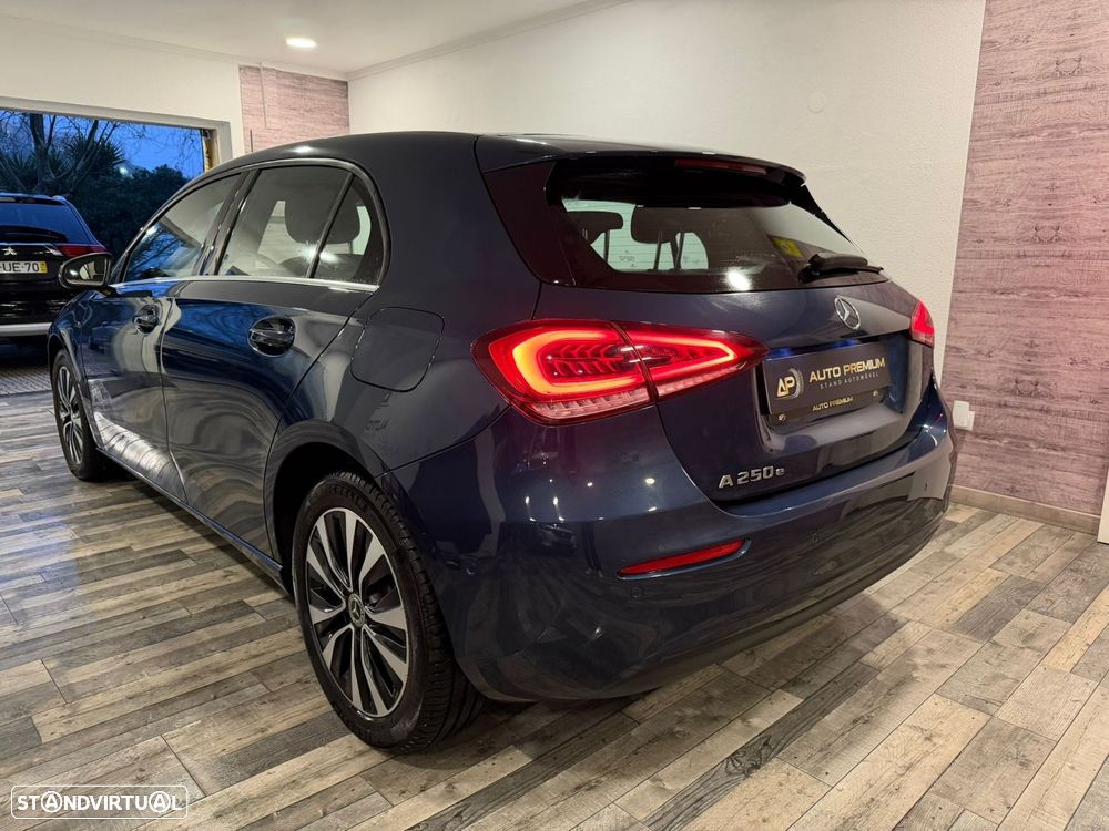 Mercedes-Benz A 250 e Style Plus - 7