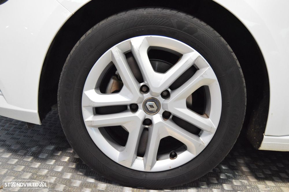 Renault Mégane - 10