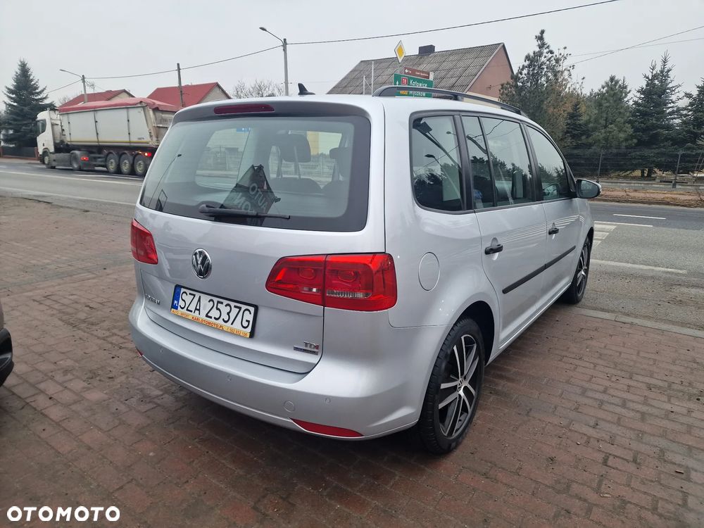 Volkswagen Touran 1.6 TDI DPF BlueMot Comfortline - 5