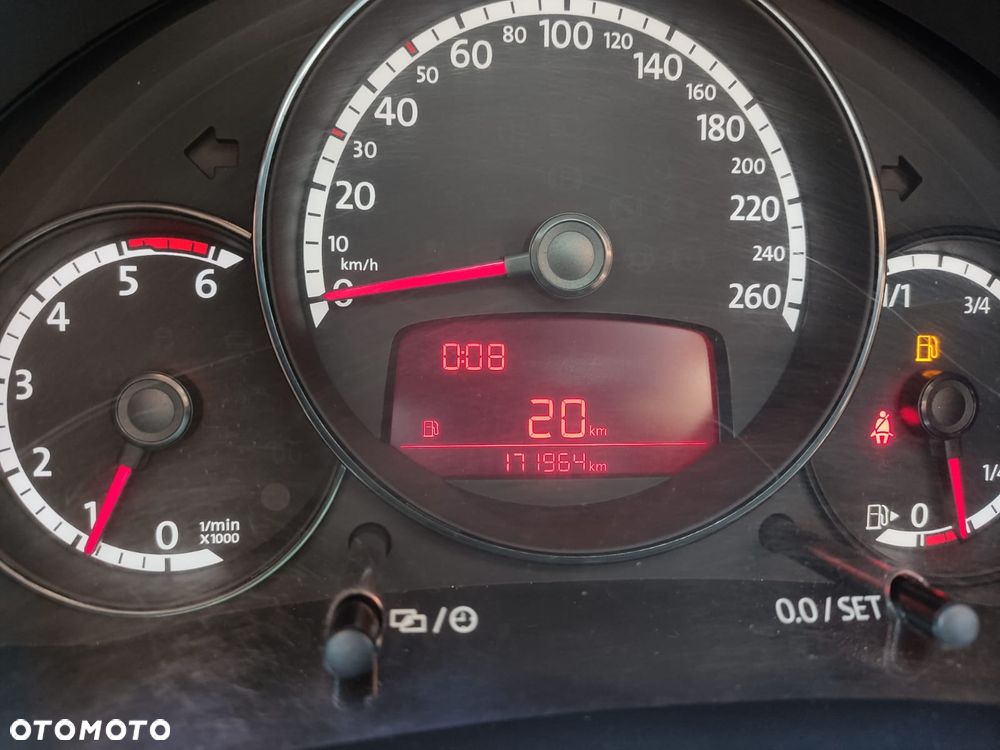 Volkswagen Beetle 1.6 TDI DPF Design - 14
