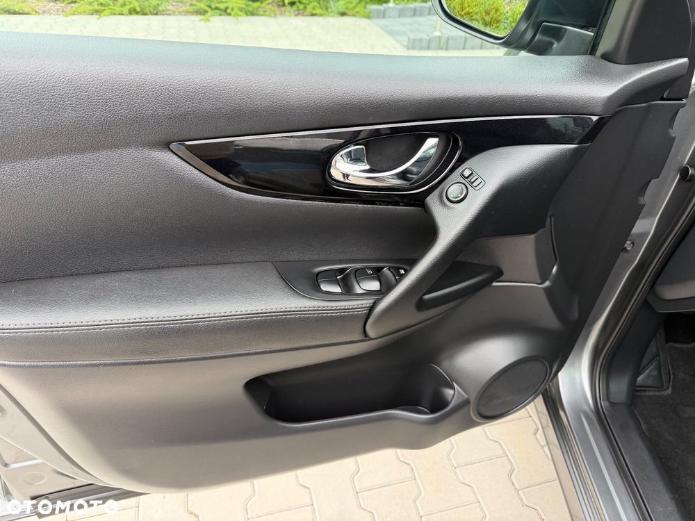 Nissan Qashqai 1.6 DIG-T 360 - 19